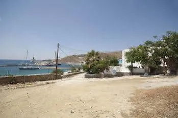 Asimina Tourlos